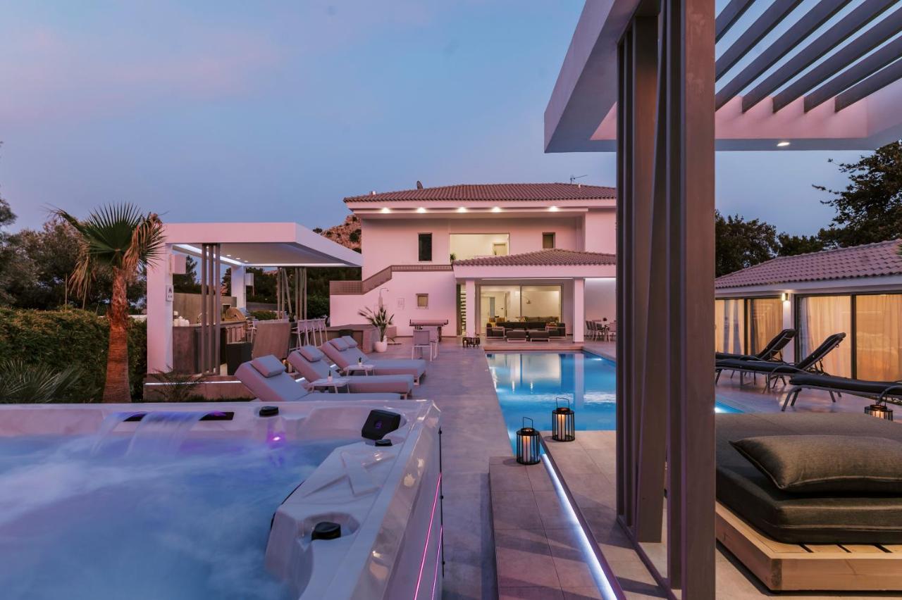 M Mansion Villa Pefki Kültér fotó