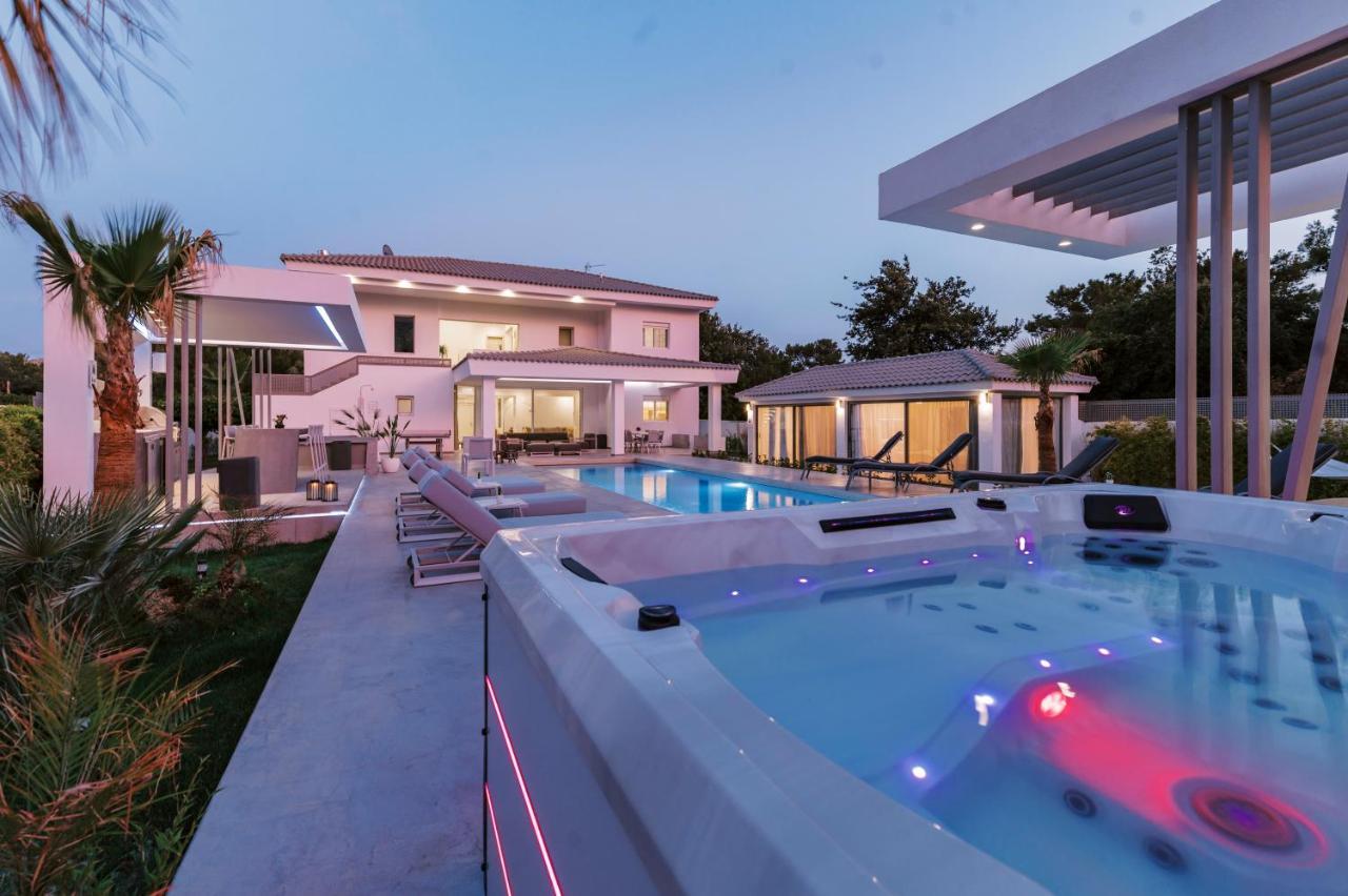 M Mansion Villa Pefki Kültér fotó